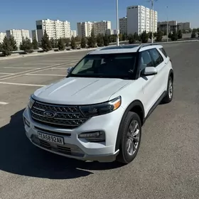 Ford Explorer 2021