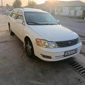 Toyota Avalon 2000