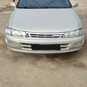 Toyota Carina 1992