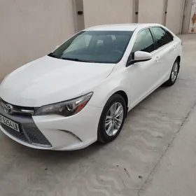 Toyota Camry 2017