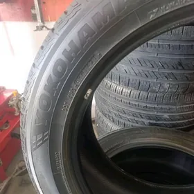 YOKOHAMA 235/55R19