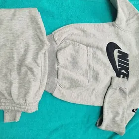 костюм спортивный