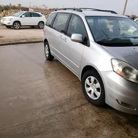 Toyota Sienna 2006