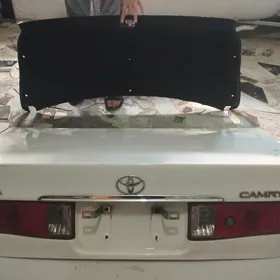 TOÝOTA babiçkaň bagažy