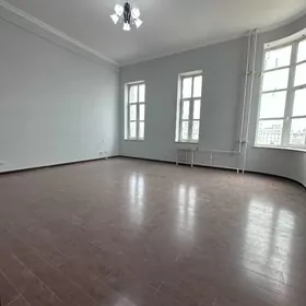 Sawetski 3kom 8etaj Gyssagly