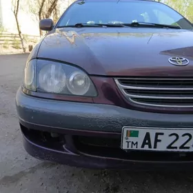 Toyota Avensis 1999