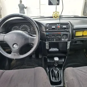 Opel Vectra 1992