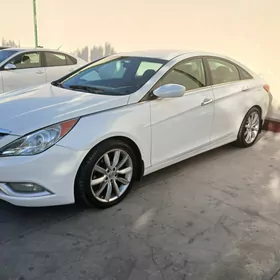 Hyundai Sonata 2011