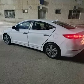 Hyundai Elantra 2017