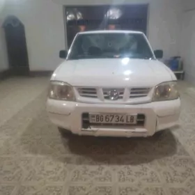 Nissan Navara 2008