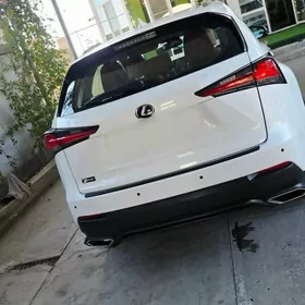 Lexus NX 300 2021
