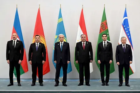 Serdar Berdimuhamedow Merkezi Aziýa döwletleriniň Baştutanlarynyň VII konsultatiw duşuşygyna gatnaşýar