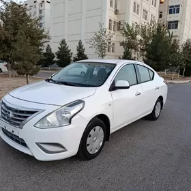 Nissan Sunny 2020