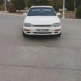 Toyota Camry 1992