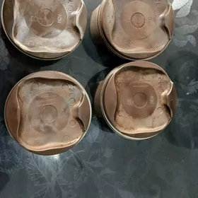 Tayota karolla  porşun