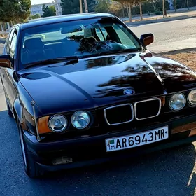 BMW 525 1990