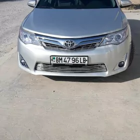 Toyota Camry 2012