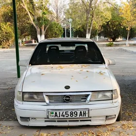 Opel Vectra 1990