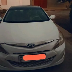 Hyundai Sonata 2012