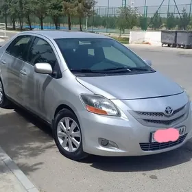Toyota Yaris 2008