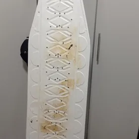 гладильный стол