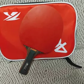 теннисная ракетка