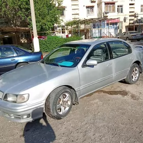 Nissan Maxima 1996