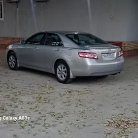 Toyota Camry 2011