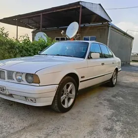 BMW 525 1989