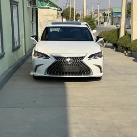 Lexus ES 350 2020