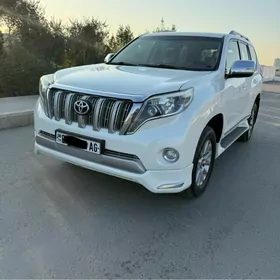Toyota Land Cruiser Prado 2013