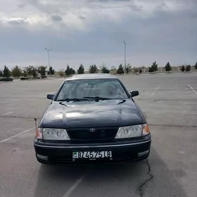 Toyota Avalon 1999
