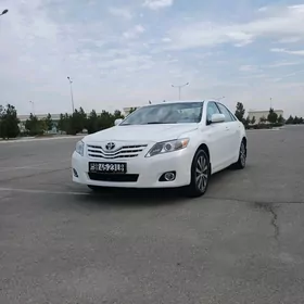 Toyota Camry 2010