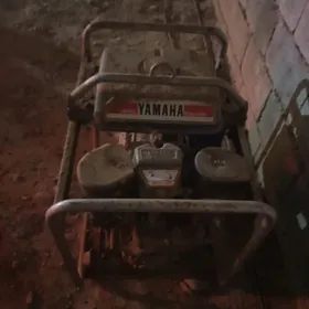 YAMAHA EDA5000 DIESEL DWIŽOK