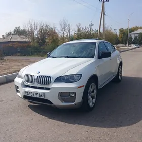 BMW X6 2012