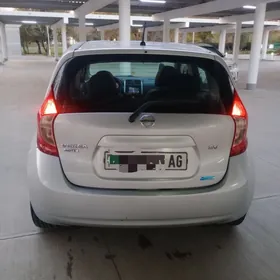 Nissan Versa Note 2013