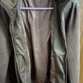 ветровка-куртка