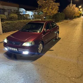Opel Astra 2003