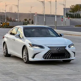 Lexus ES 350 2023