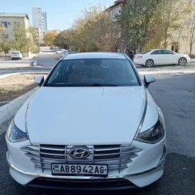 Hyundai Sonata 2021