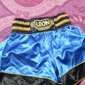 Kik boks Leon şortik