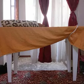 стол мебельный