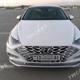 Hyundai Sonata 2021