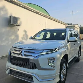 Mitsubishi Montero Sport 2023