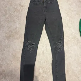 Gyzlar ucin egin-esik