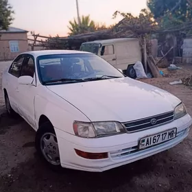 Toyota Corona 1992