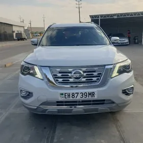 Nissan Pathfinder 2020