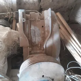 iž planeta 12 wolt bok