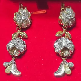 золотые серьги