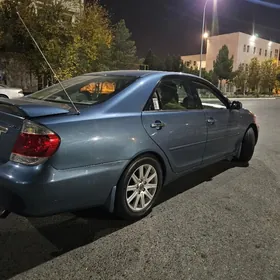 Toyota Camry 2005